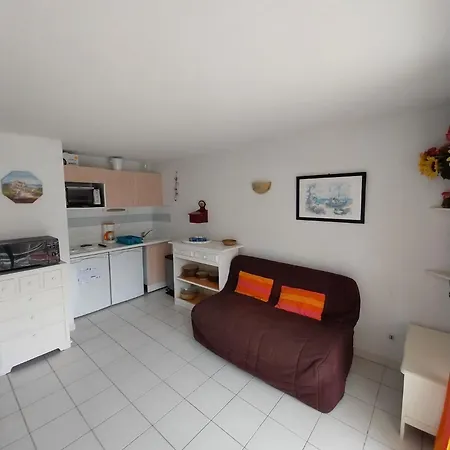 Apartment T3 Avec Large Terrasse Et Garage *